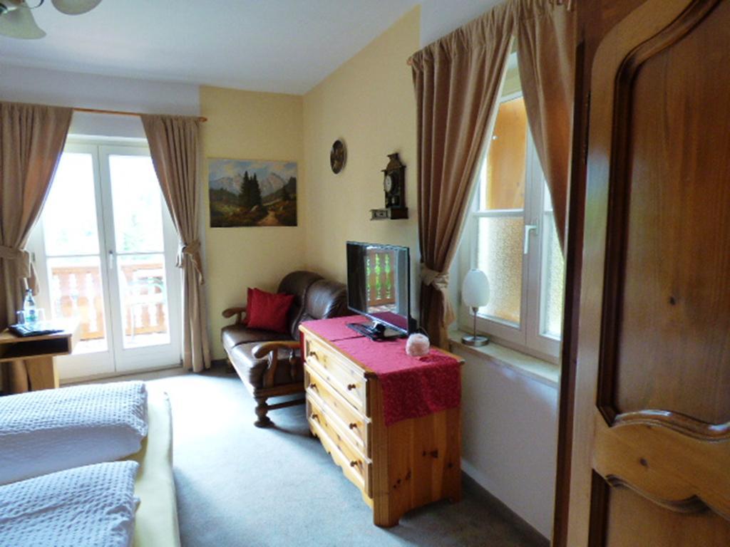 Baeckeralm - B&B 16 + Mittenwald Esterno foto